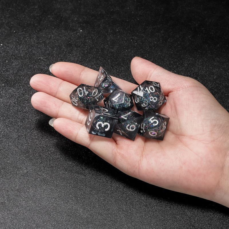 Rolldnddice Grey Resin liquid Core Dnd Dice Set Sharp Edge Polyhedral Rolling Dnd Dice  For Role Playing Games Table Games